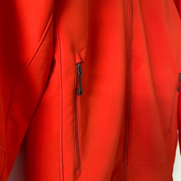 Patagonia Men's Adze Hybrid Jacket in Orange - Picture 3 of 10